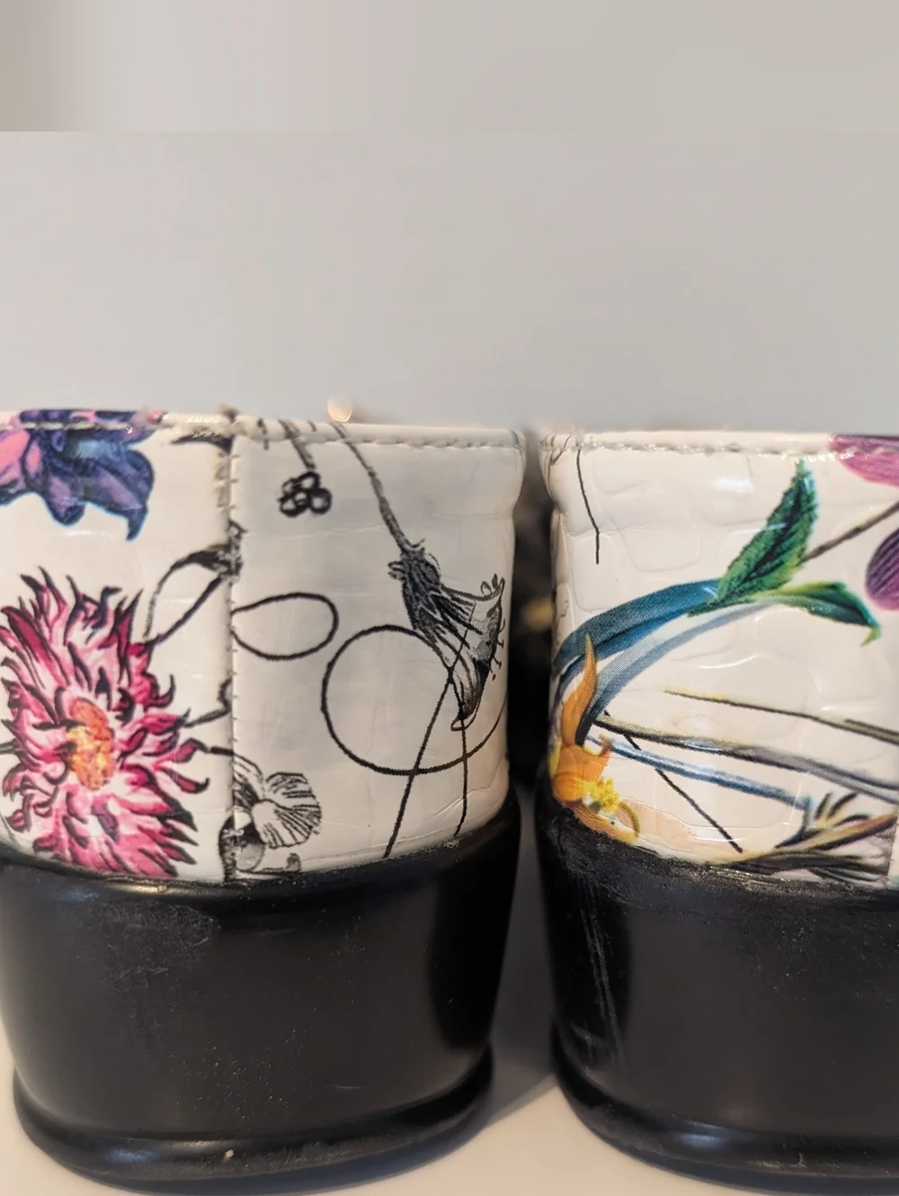 Helen's Heart Sz.7 Floral  Platform Slides - Picture 11 of 13
